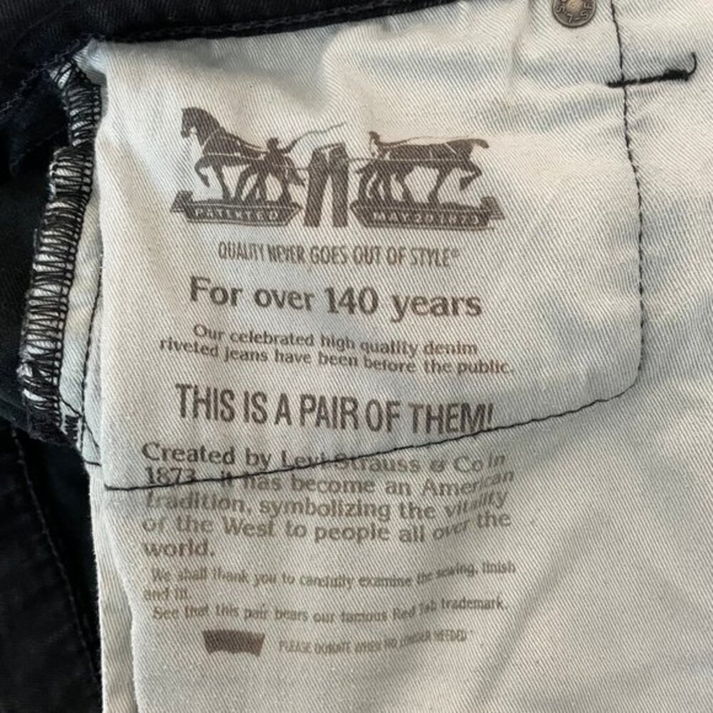 Levis 511 Mens Slim Fit Jeans Classic Black Wash Denim Pants V2 - Picture 2 of 5